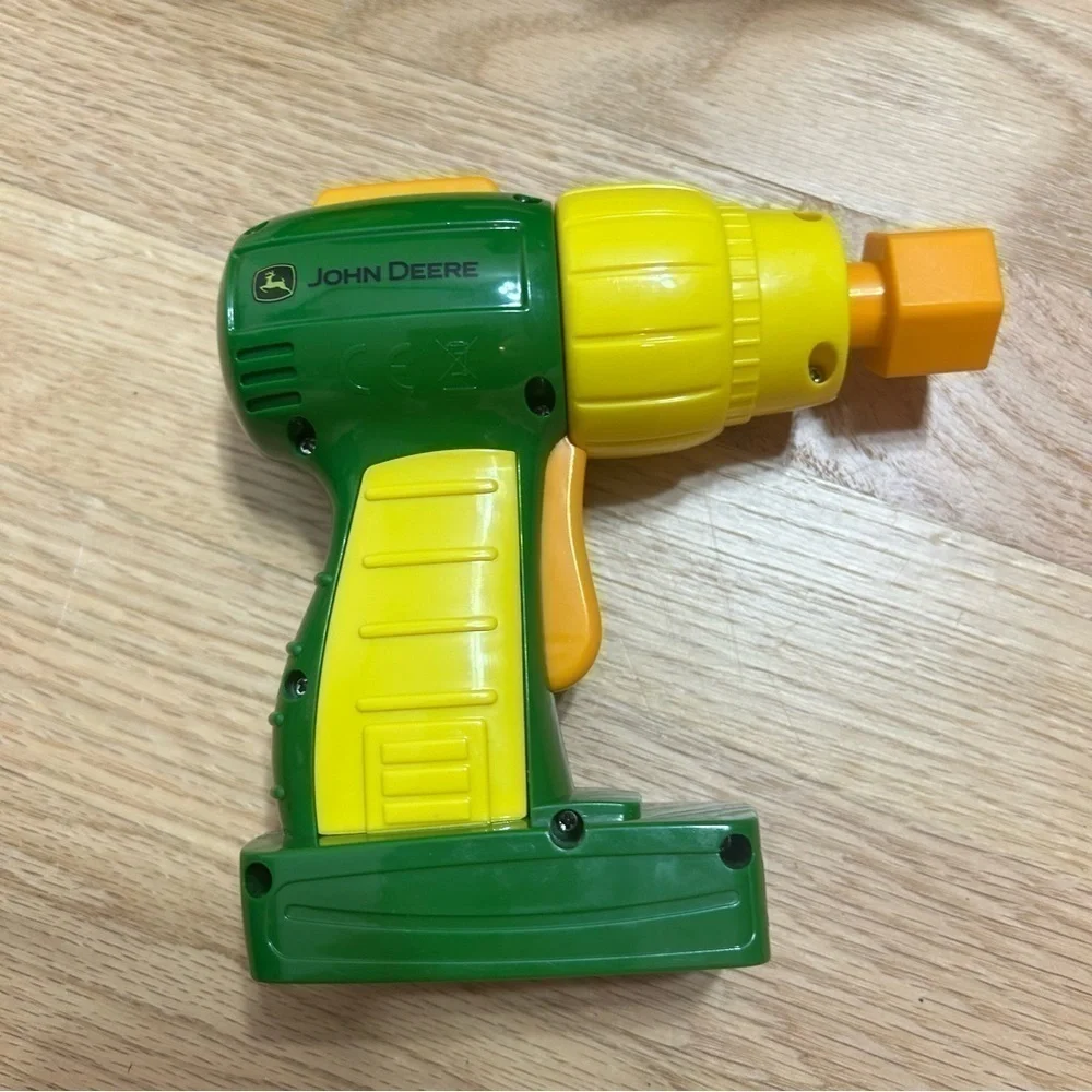 John Deere Build a Johnny Tractor Toy Green Yellow Kids Battery Screwdriver